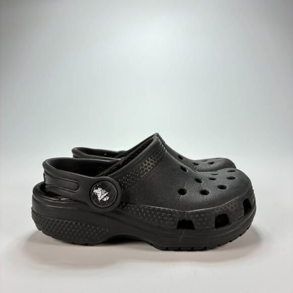 Crocs Classic Clog Iconic Black Slip On Comfort Sandals Lightweight Kids Size C7 - Picture 1 of 9